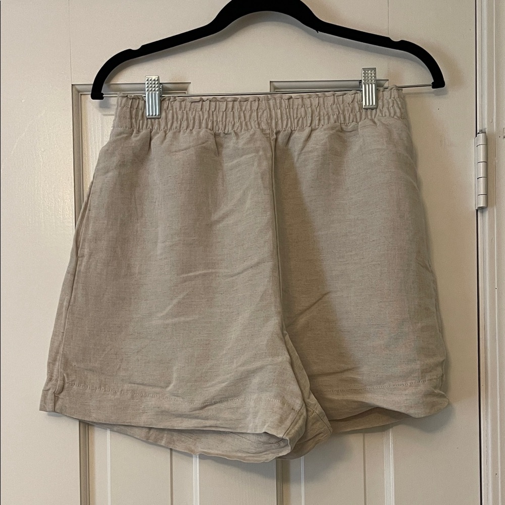 H&M High Waist Tan Linen Women's Shorts